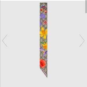 Gucci silk headband / neck bow